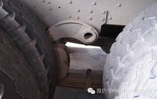 ���bؓ�d�D�ƹ���&nbsp;Һ���b��͵���^·�M