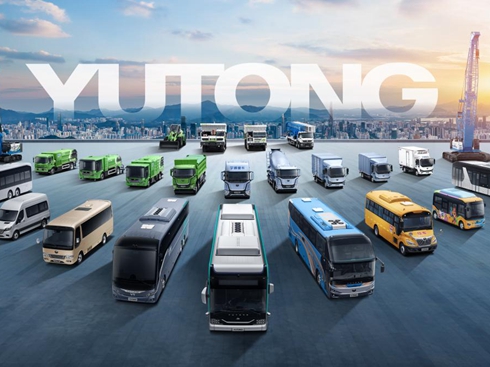 ��ͨ���Ƚ���DeepSeek����S����(j��)���ܳ������w�(y��n)