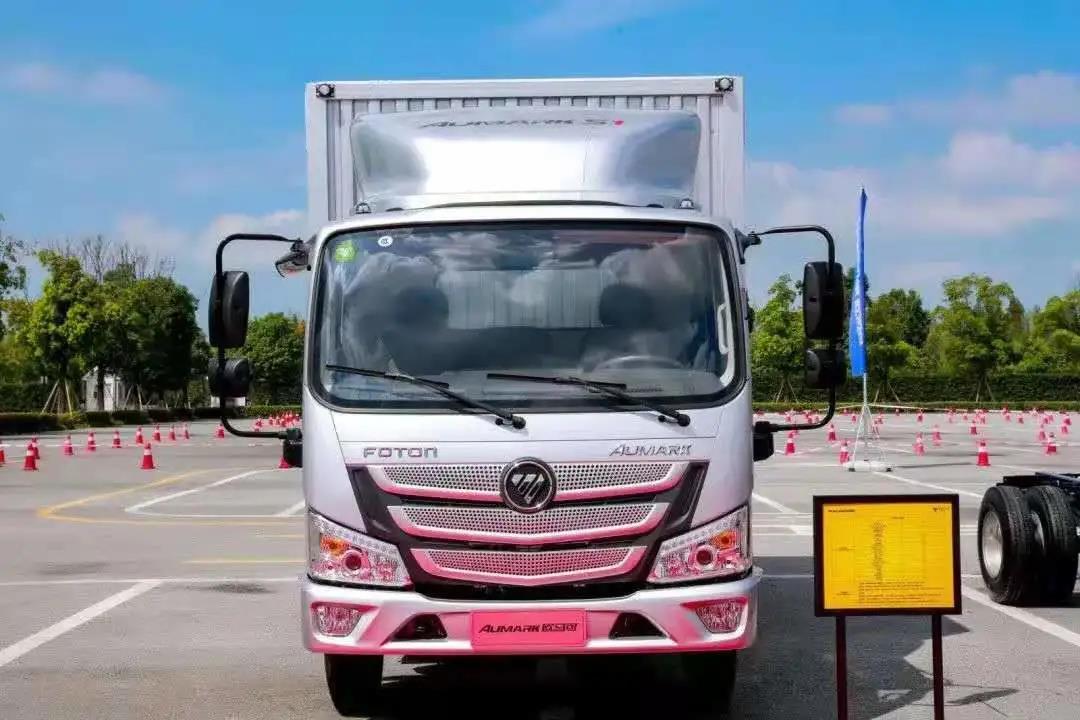 1���N������52.1%��������܇����?z��ng)_��1000�f(w��n)�v