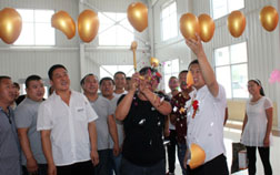 056 ����ǧ�� һ·�Y�G &mdash;&mdash;���\�ؿ�ε�h�d�h(yu��n)4S��¡���_�I(y��)715.jpg