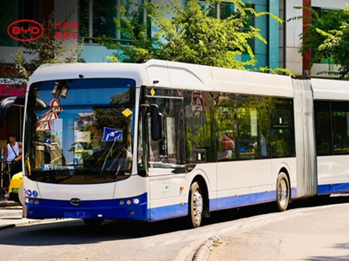 �ȁ������������S(ch��ng)��700�_(t��i)��늄�(d��ng)����¾�(xi��n)