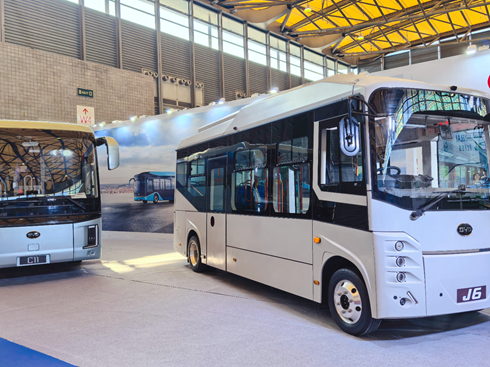 �ȁ�������܇�y늄�(d��ng)��܇C11��J6�����Ϻ����H��܇չ