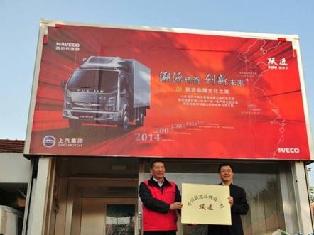 �Ͼ����S�£��S�MƷ���Ļ�֮�� ̽���Ї��p���İl(f��)չ