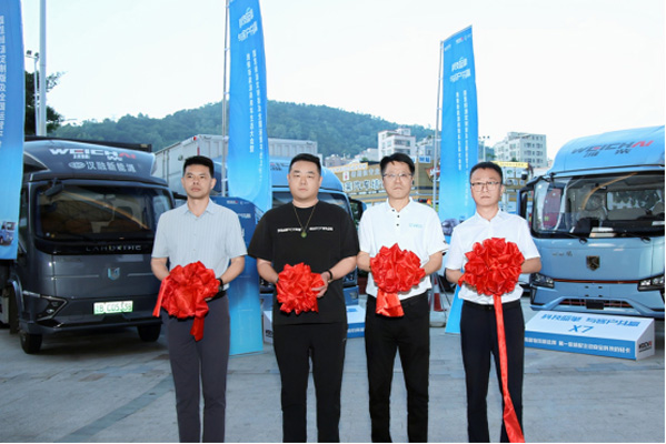 �H���{(l��n)�� &times; ��(gu��)�۾GԴ781.jpg