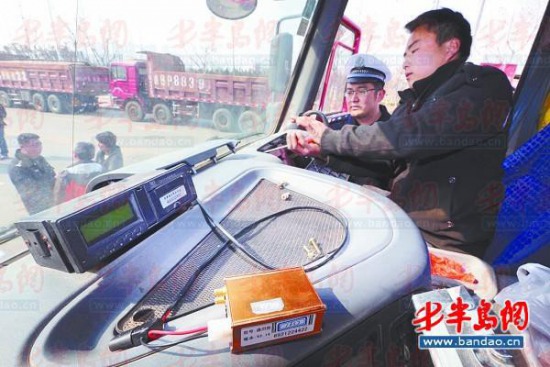 ���(y��ng)���������d؛܇�����bGPS�O(ji��n)�؜y(c��)��