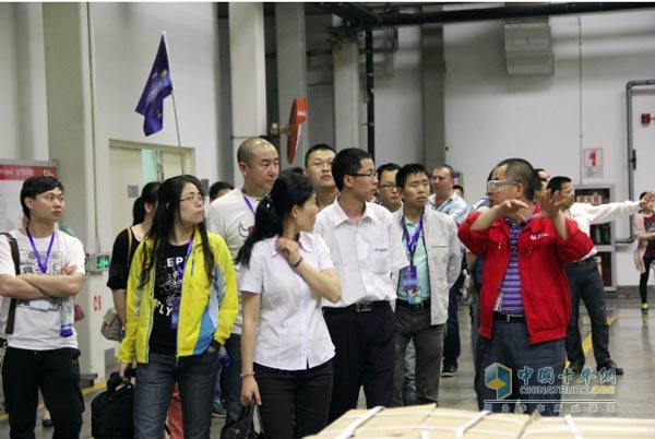 ���^��������˹���S