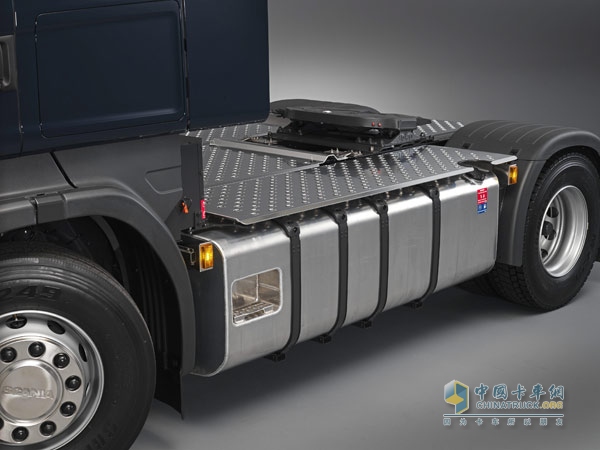 ˹���၆410�R��6��13��ֱ�аl(f��)�әC