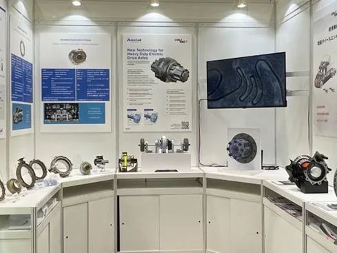 ���~�����ձ��M�I��܇����չ��չʾǰ��݆�˼��g��Q����