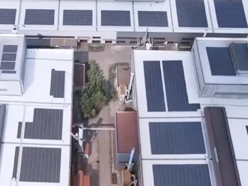 ���~����Ŀ���Ͷ�\�������Gɫ����������