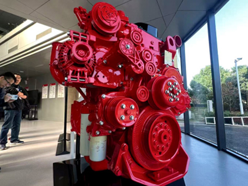 �o��֮�����О�֮�ģ��|�L(f��ng)����˹��������ƪ