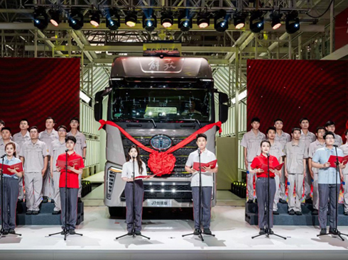 �Ї�(gu��)һ����6000�f(w��n)�v��܇�ߵ�900�f(w��n)�v��ſ�܇�sҫ��܇