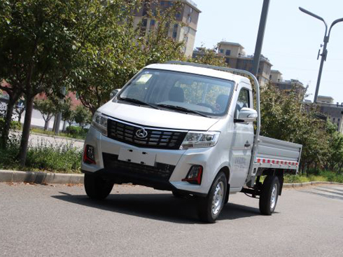 �߳��d �����m �L����Խ�±�T3 PLUS��(qi��ng)�愓(chu��ng)��