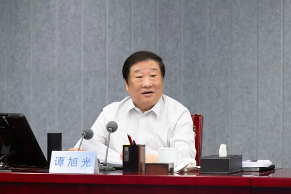 �T��⣺������������ǰ����ɽ�|�b������I(y��)�l(f��)չ��������ؕ�I(xi��n)