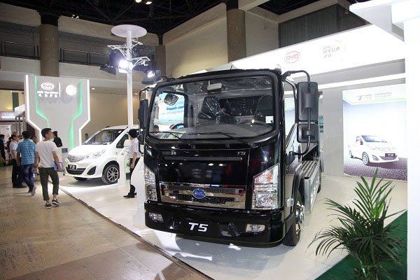 �ȁ��ϣ�늳ؼ��g(sh��)�I(l��ng)���M(j��n)�е���