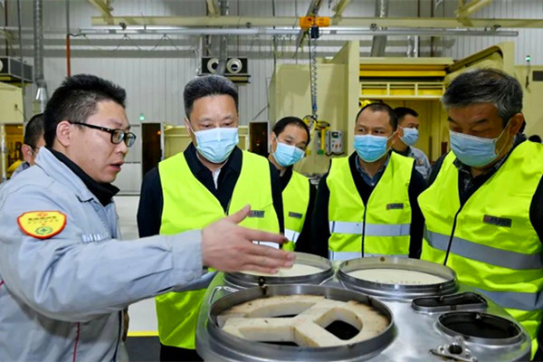 ��˾�I(l��ng)��(d��o)�������{(di��o)��Ʒ�����ϑ�(zh��n)���䌍(sh��)��r