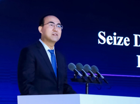 ���H����ģʽ����(j��) ������܇ȫ�򻯑�(zh��n)�Գ��t