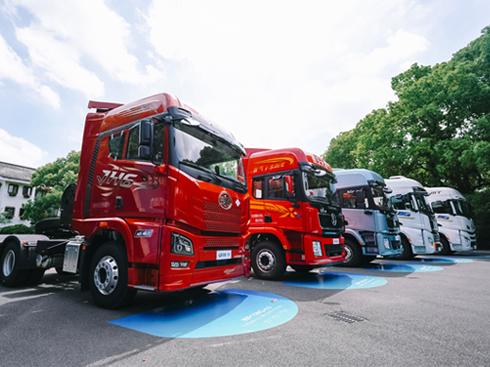  ��(li��n)��(ch��)��Ϣ�����ڣ��ؿ����ں���΢�{(di��o)