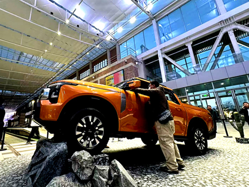 ��(d��ng)Ӳ��ԽҰ���ϡ����û��� �����ծa(ch��n)Z9�_��Ƥ���¼o(j��)Ԫ